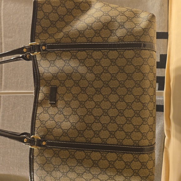 Gucci GG Supreme Joy Tote Bag - Picture 2 of 12